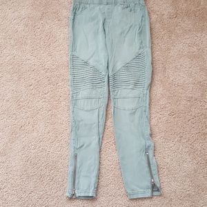 Olive moto leggings size M